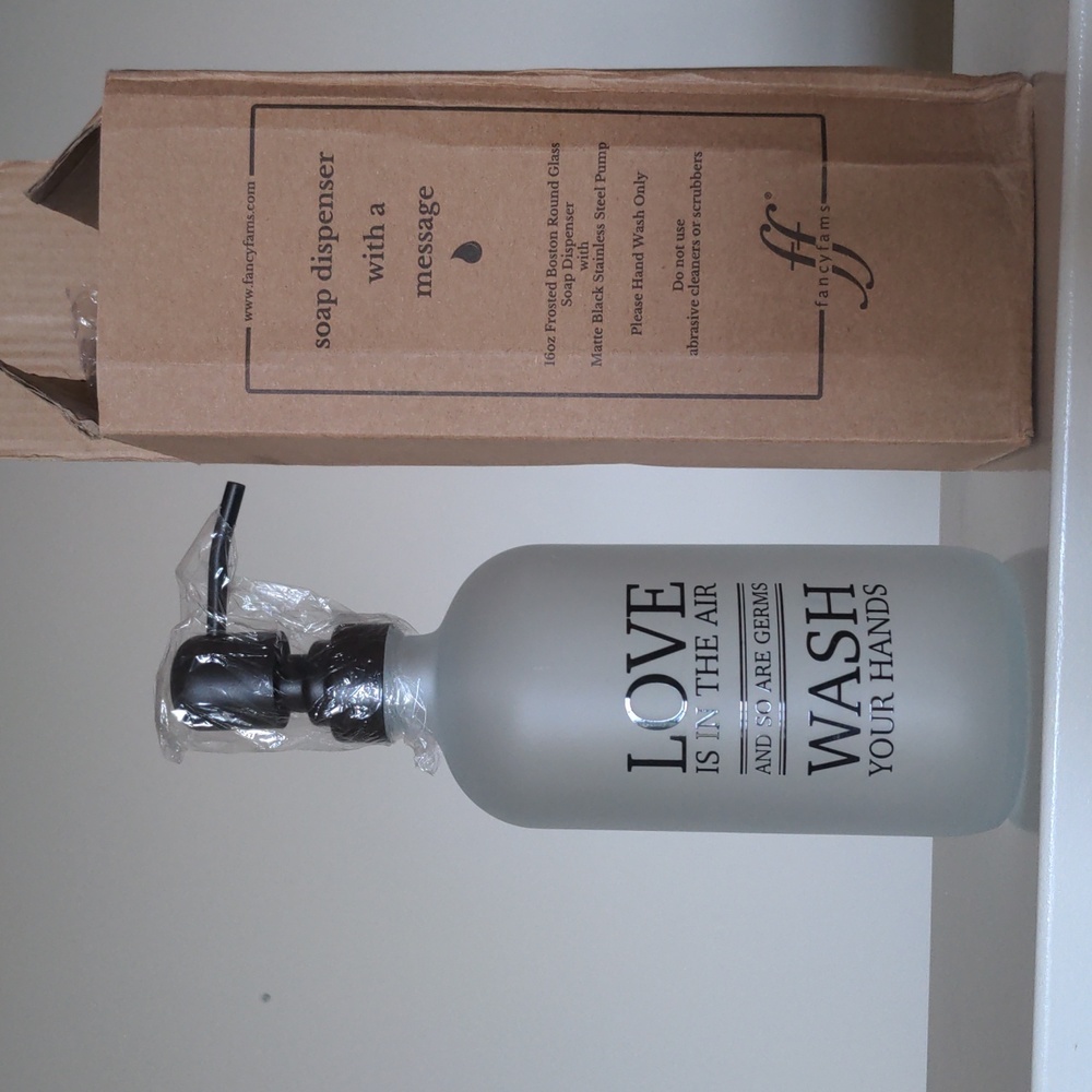 Fancyfams frosted glass soap dispenser 16OS